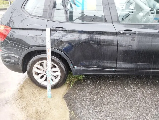BMW右リヤドア交換とクオーター板金塗装・事故修理｜横浜市都筑区 ケービーエス