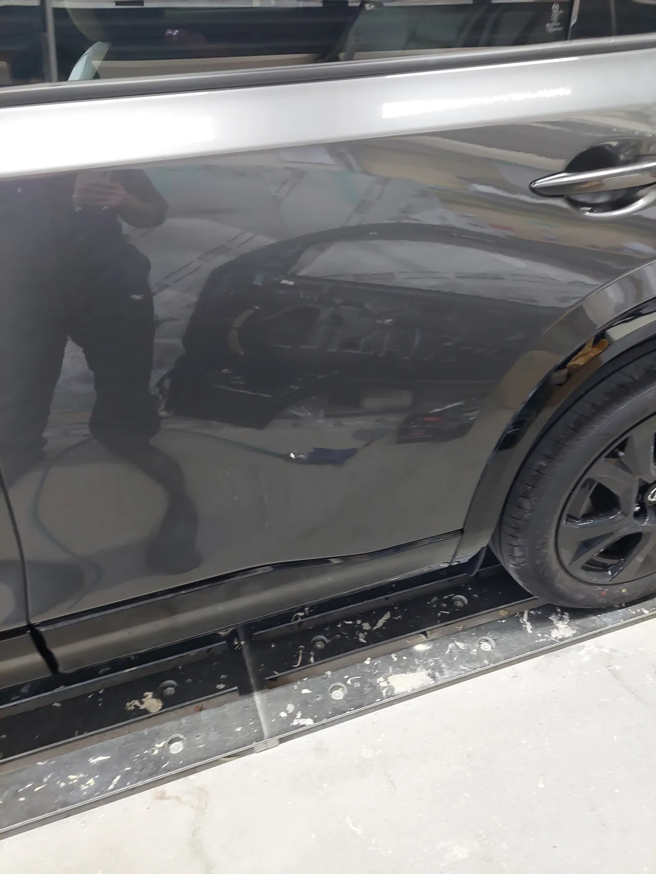完成。CX-5の左リヤドア
