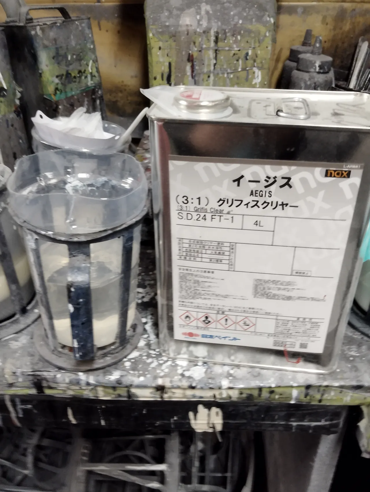 レクサスNXの塗装に使った日本ペイント nax イージス（3:1）グリフィスクリヤーの缶